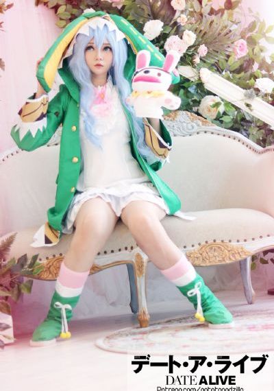 欧美精品2页_4K高清在线
